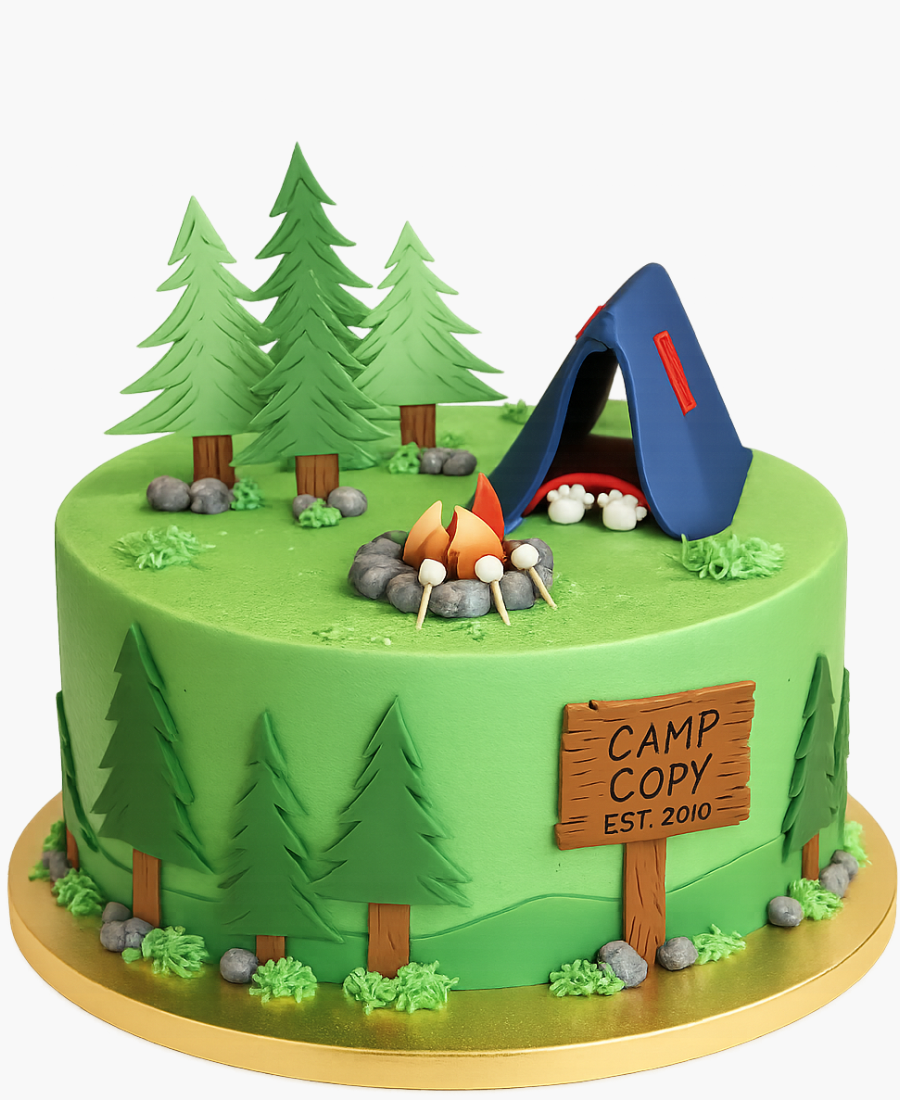 Зеленый торт с фигуркой палатки и елками Фото