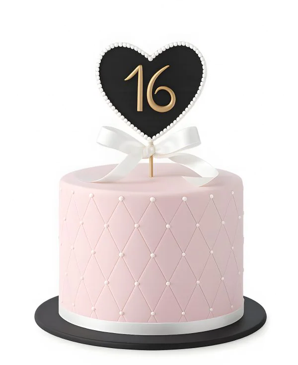Нежный розовый торт на 16 лет девушке Фото