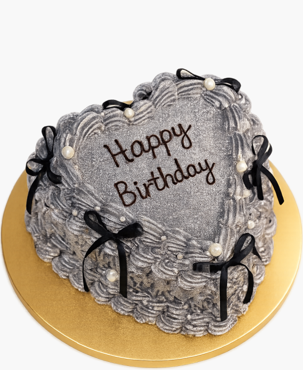 Торт на день рождения с блестками Фото